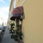 Hotell Victor Hugo 2*