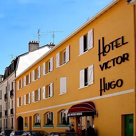 Victor Hugo Hotel 2*
