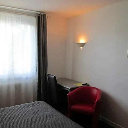 Victor Hugo Hotel 2*