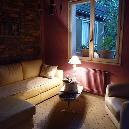 Hotel Victor Hugo