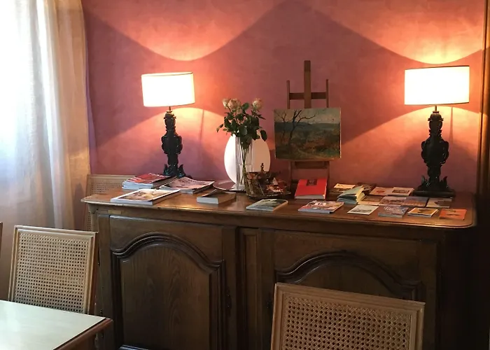 Victor Hugo Hotel 2*