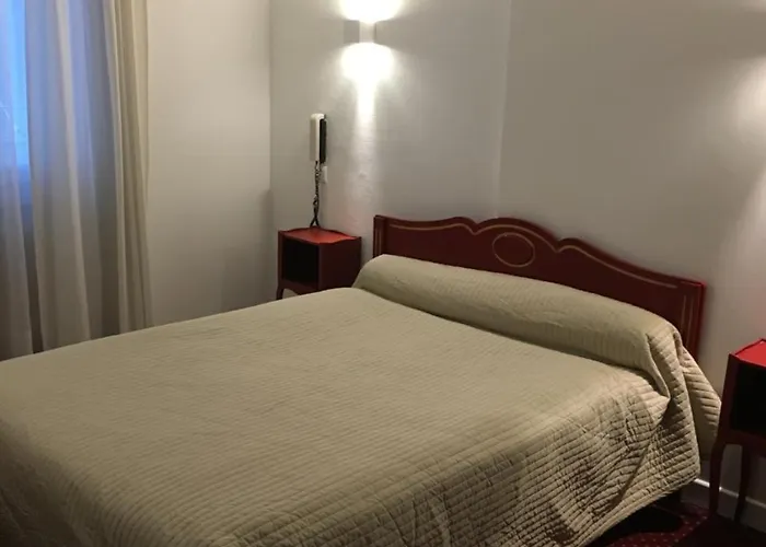 Victor Hugo Ξενοδοχείο 2*